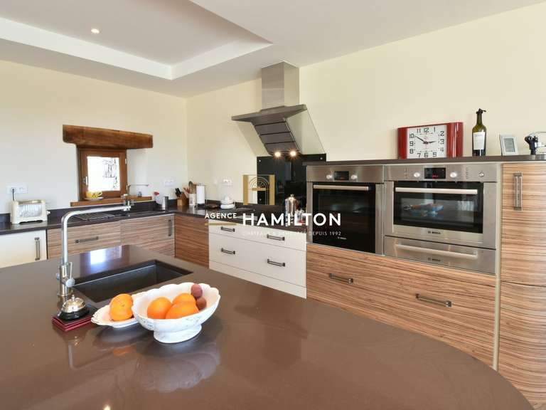 Maison Cordes-sur-Ciel - 5 chambres - 217m²