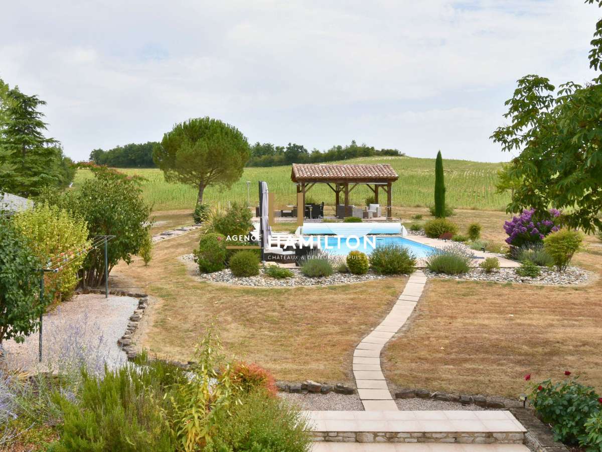 Maison Cordes-sur-Ciel