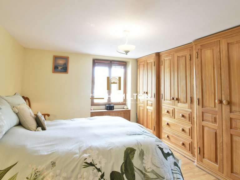 Maison Cordes-sur-Ciel - 4 chambres - 197m²