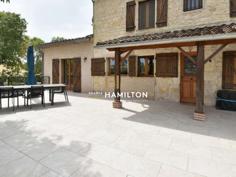Maison Cordes-sur-Ciel - 4 chambres - 197m²