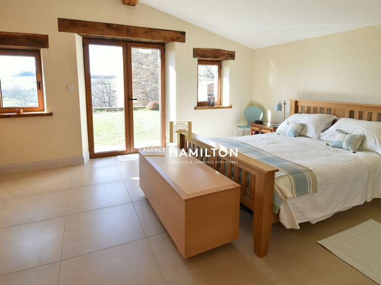 Maison Cordes-sur-Ciel - 5 chambres - 217m²