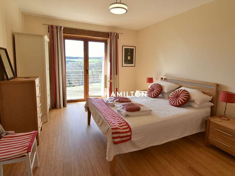 Maison Cordes-sur-Ciel - 5 chambres - 217m²