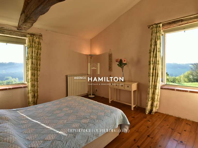 Maison Cordes-sur-Ciel - 6 chambres - 314m²