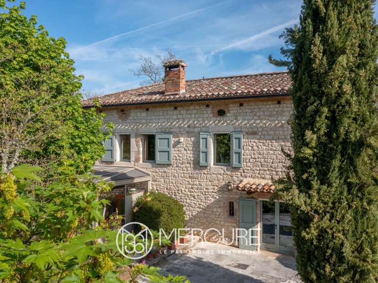 Propriété Cordes-sur-Ciel - 3 chambres - 420m²