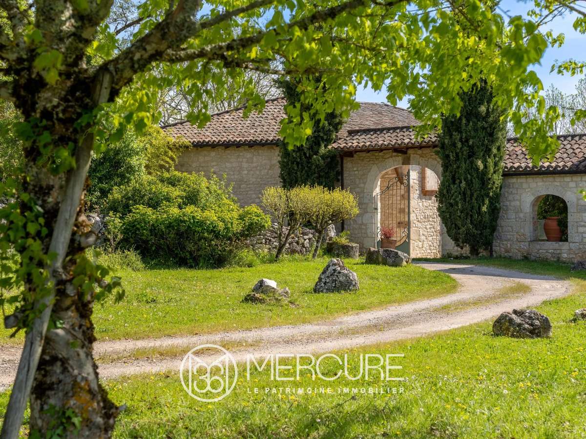 Propriété Cordes-sur-Ciel