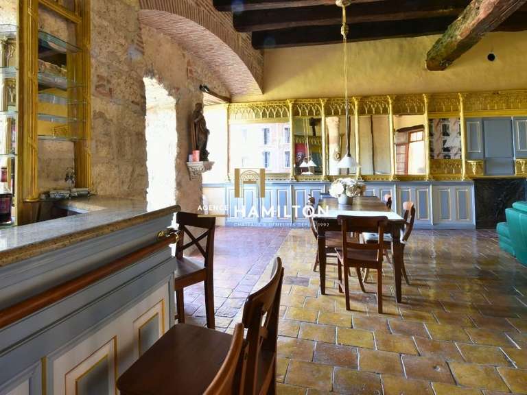 Propriété Cordes-sur-Ciel - 8 chambres - 430m²