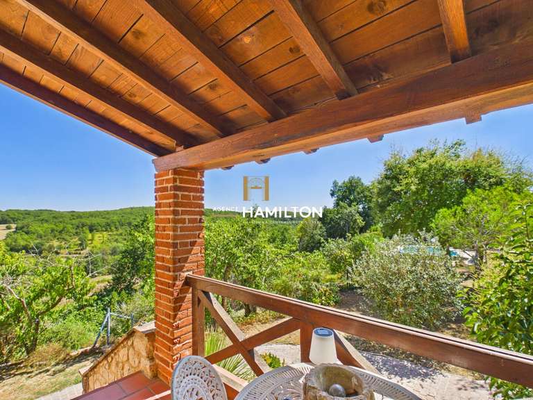 Propriété Cordes-sur-Ciel - 5 chambres - 230m²