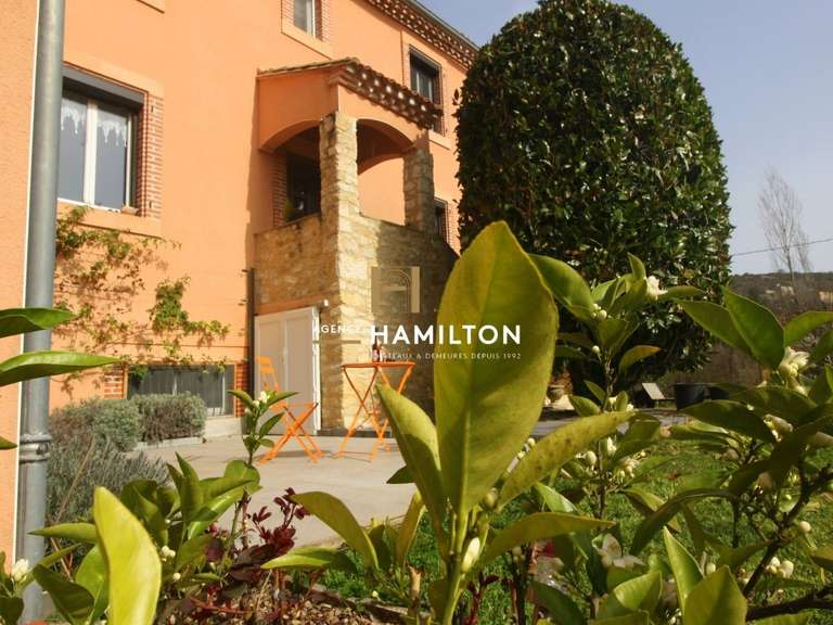 Villa Cordes-sur-Ciel - 3 bedrooms - 251m²