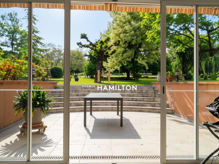 Villa Cordes-sur-Ciel - 3 bedrooms - 251m²