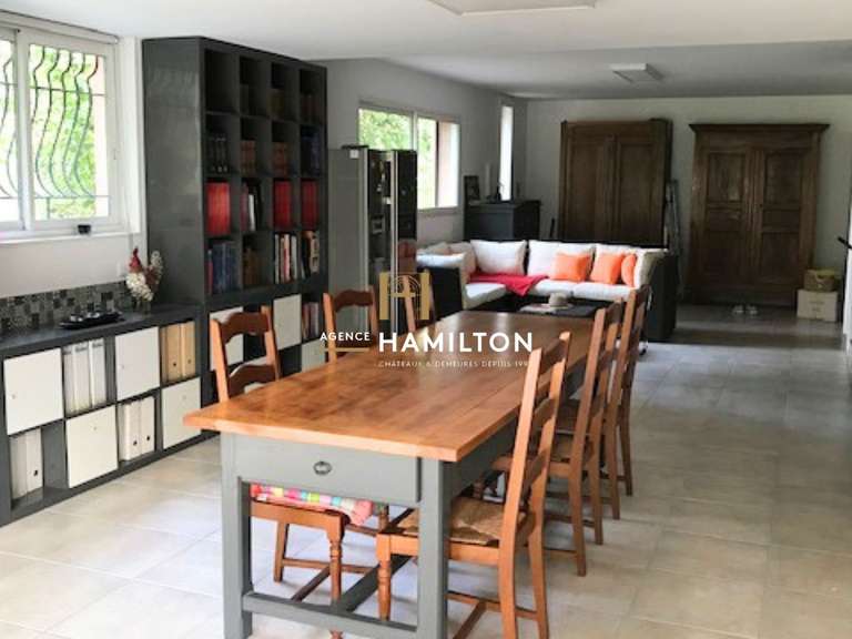 Villa Cordes-sur-Ciel - 3 bedrooms - 251m²