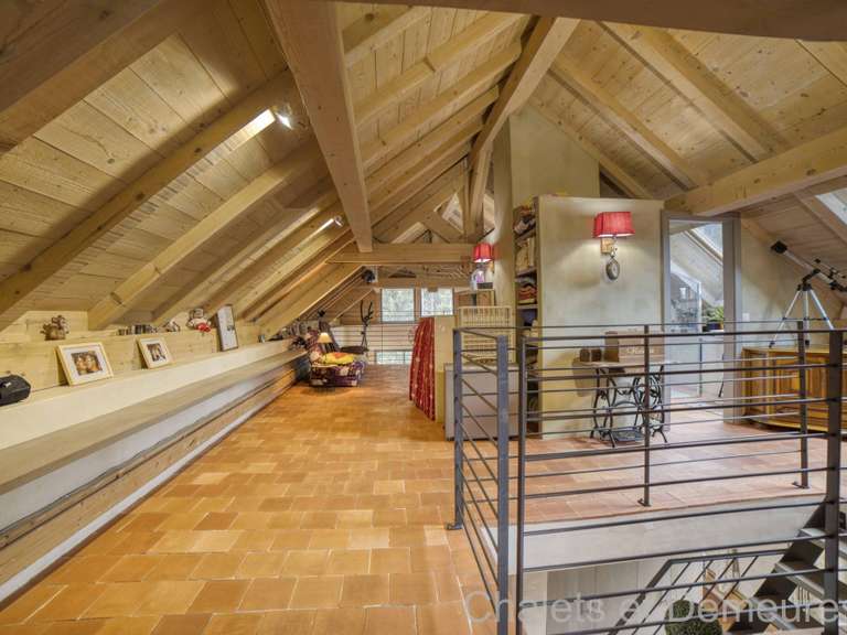 Maison Cordon - 6 chambres - 341m²