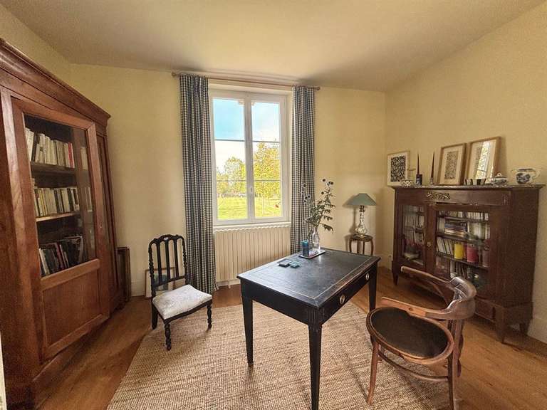 Maison Cormeilles - 6 chambres - 200m²