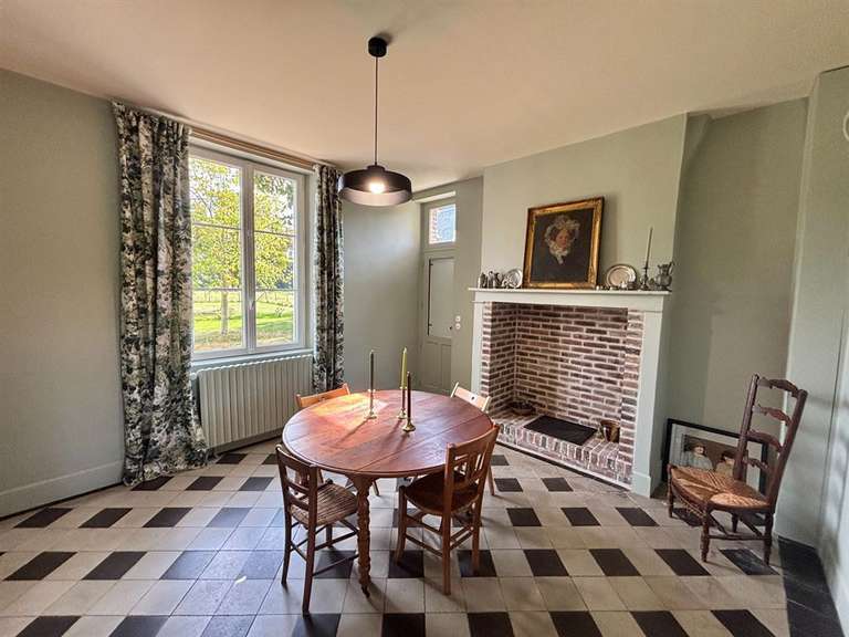 Maison Cormeilles - 6 chambres - 200m²