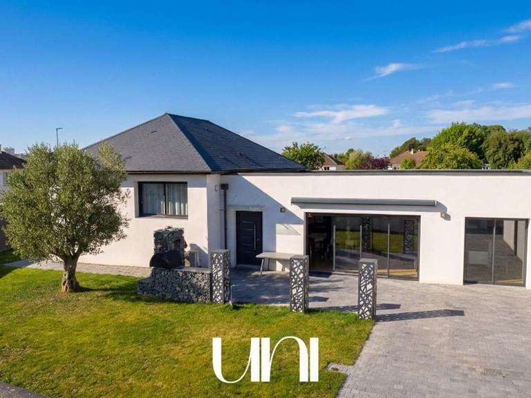 Villa Cormelles-le-Royal - 4 bedrooms