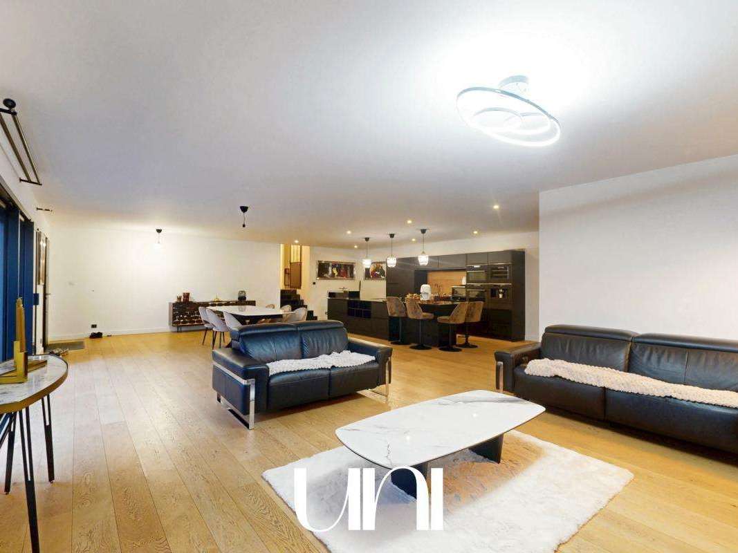 Villa Cormelles-le-Royal