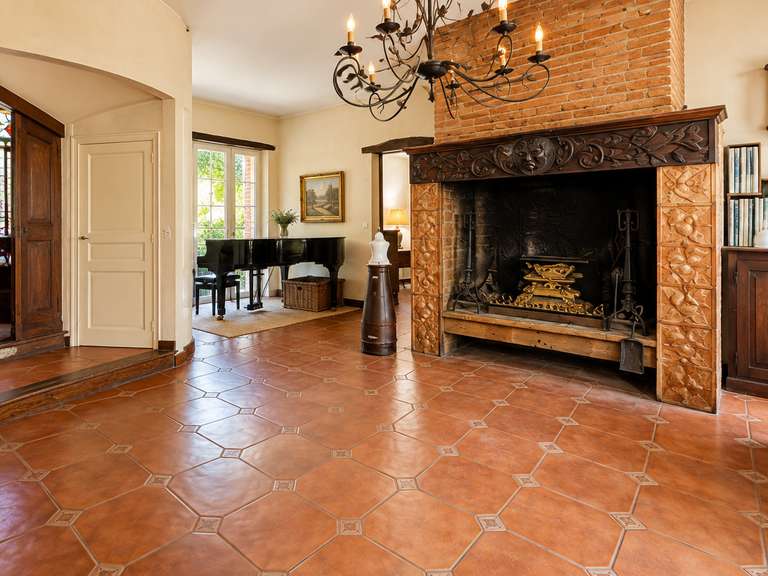 Villa Cornebarrieu - 10 chambres - 450m²