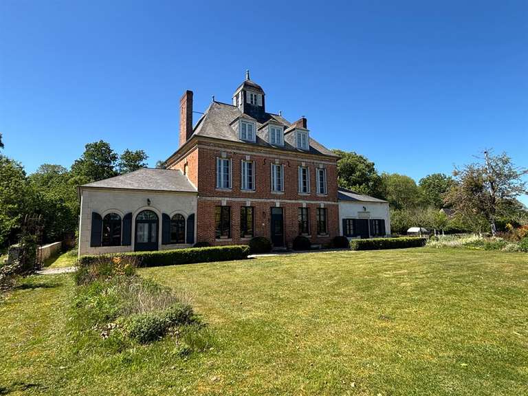 Propriété Corneville-sur-Risle - 5 chambres - 290m²
