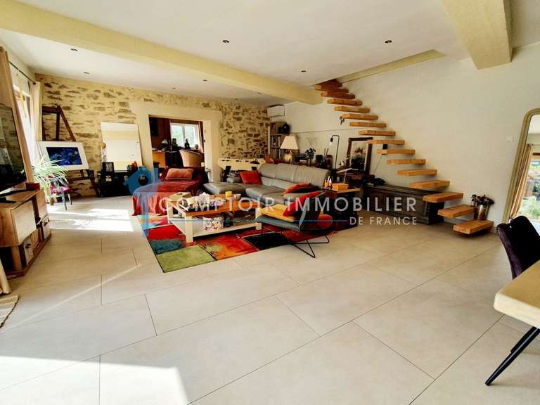 Maison Cornillon - 9 chambres - 463m²