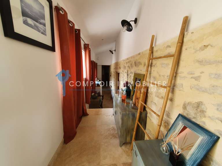 Maison Cornillon - 9 chambres - 463m²