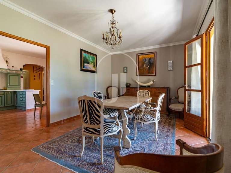 Maison Cornillon - 4 chambres - 180m²