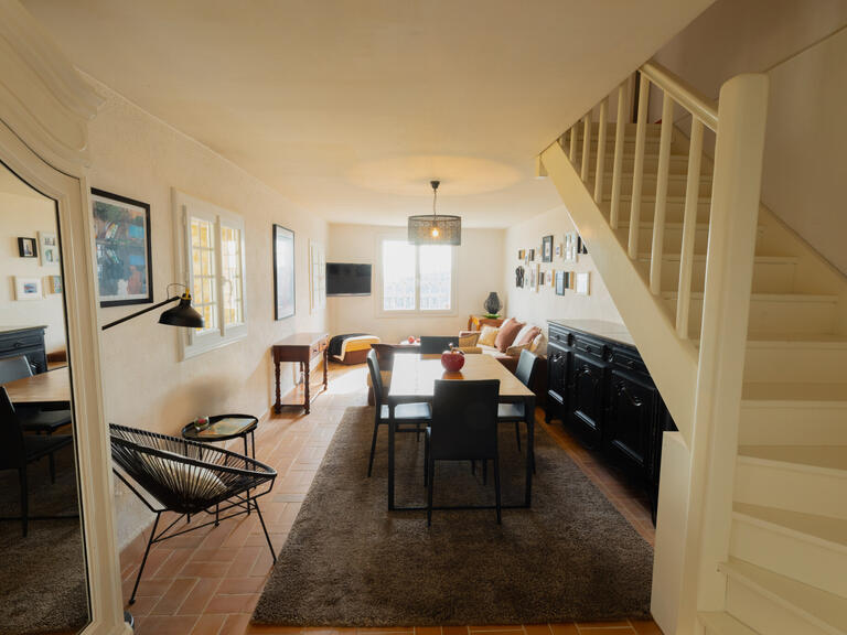Maison Cornillon-Confoux - 5 chambres - 160m²