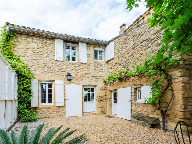 Maison Cornillon-Confoux - 5 chambres - 160m²