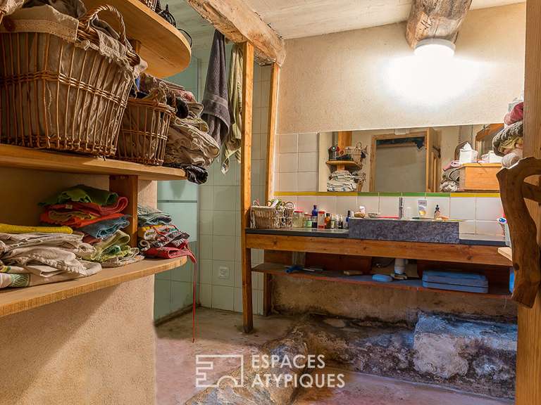 Maison Cornillon-sur-l'Oule - 4 chambres - 450m²