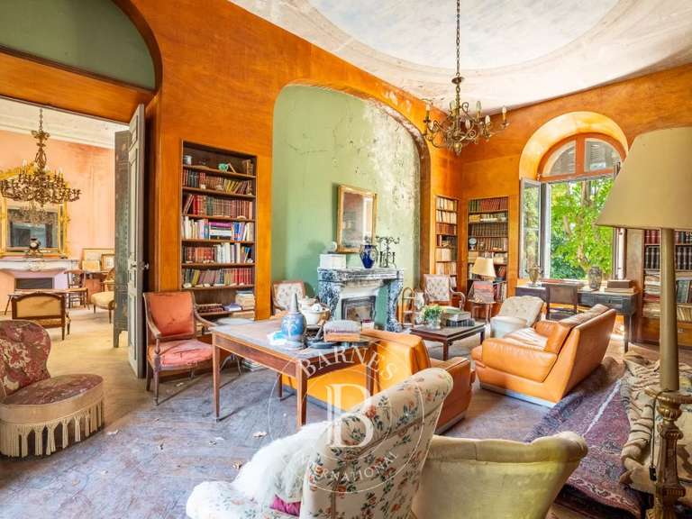 Château Corte - 8 chambres - 800m²