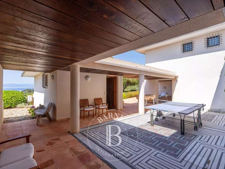Propriété Coti-Chiavari - 406m²