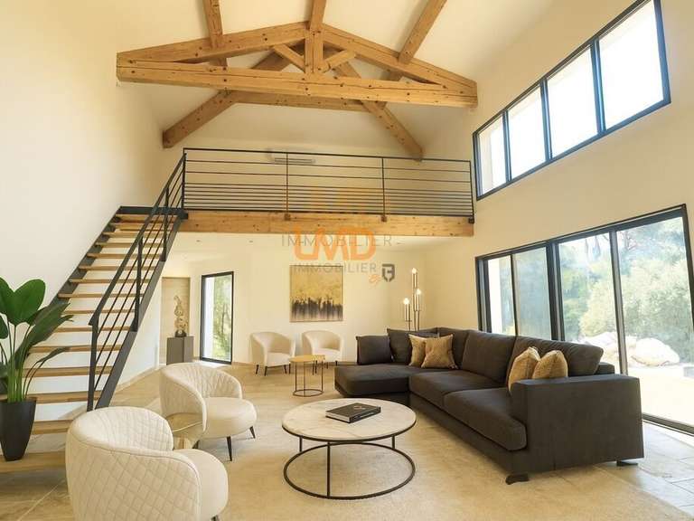 Maison Cotignac - 3 chambres - 219m²