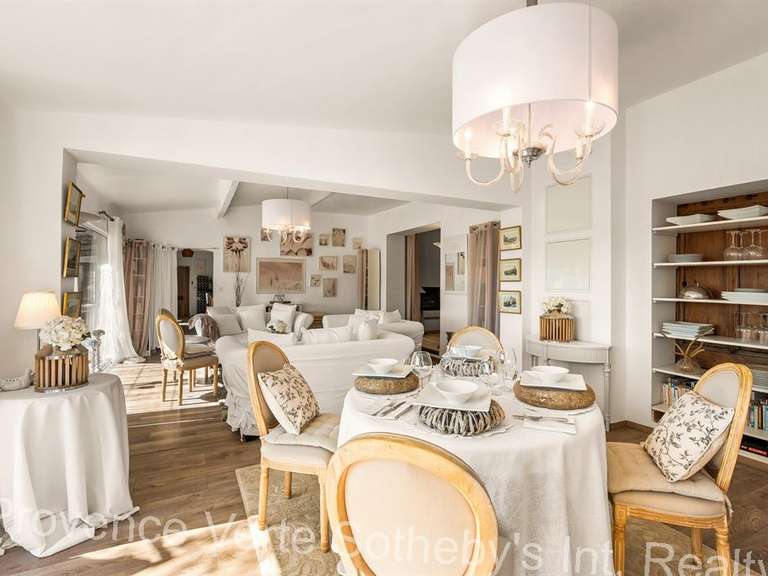 Maison Cotignac - 362m²