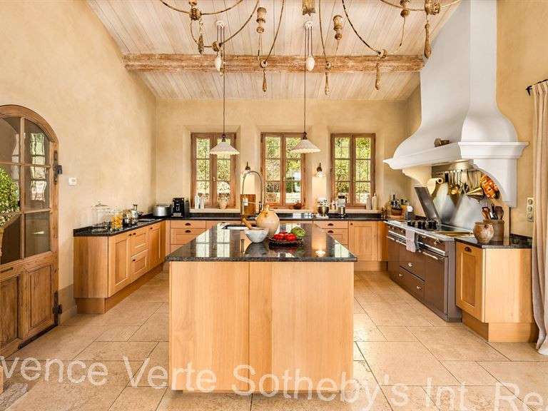 Maison Cotignac - 3 chambres - 288m²