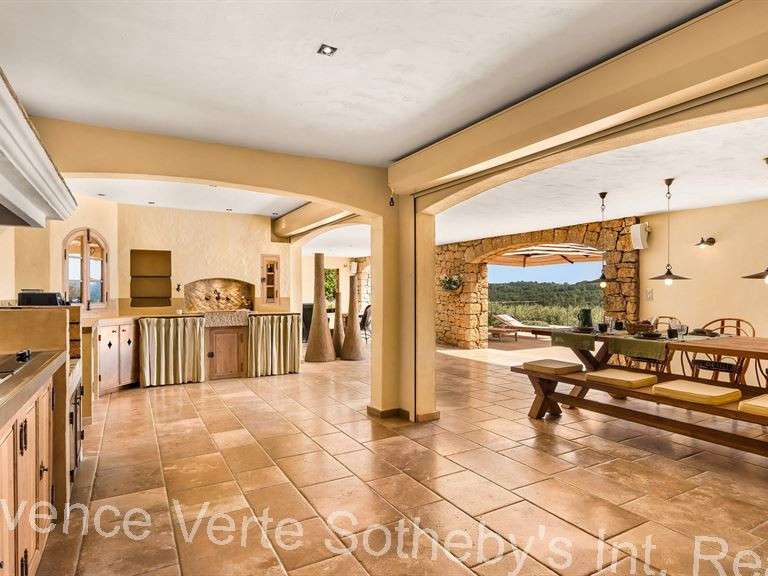 Maison Cotignac - 3 chambres - 288m²