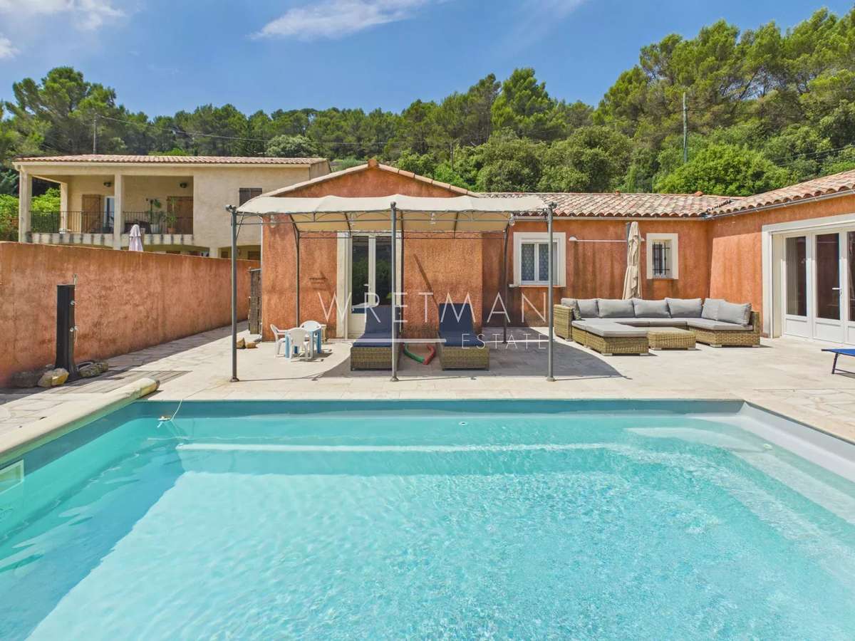 House Cotignac