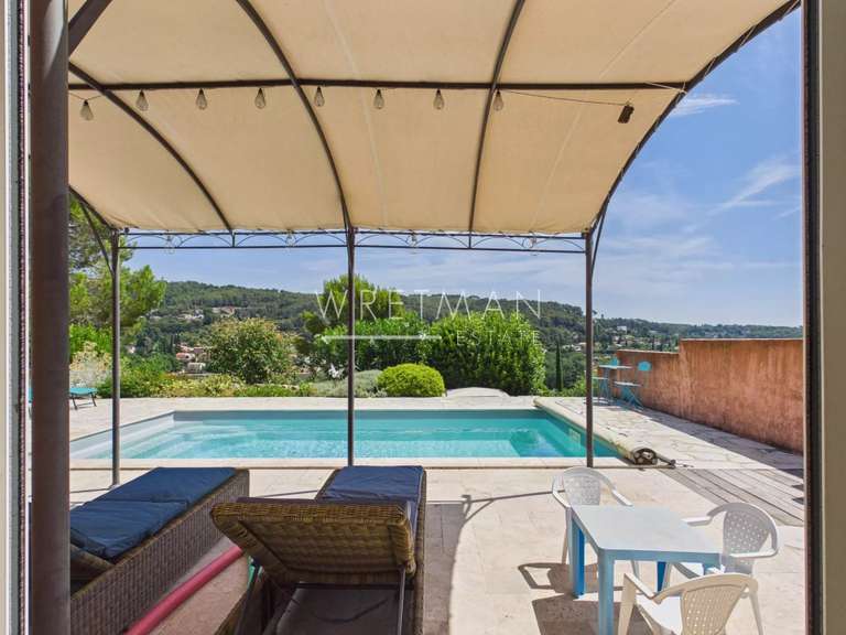 House Cotignac - 4 bedrooms - 136m²