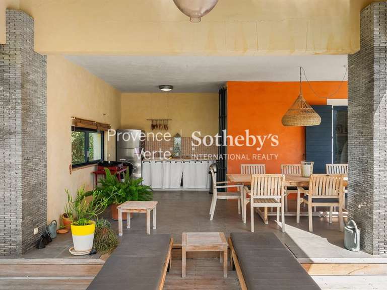 House Cotignac - 3 bedrooms - 182m²