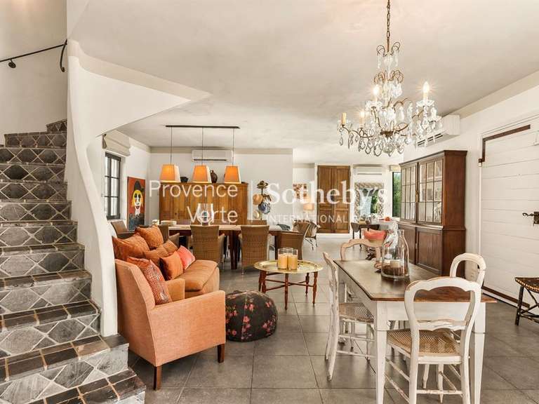 House Cotignac - 3 bedrooms - 182m²