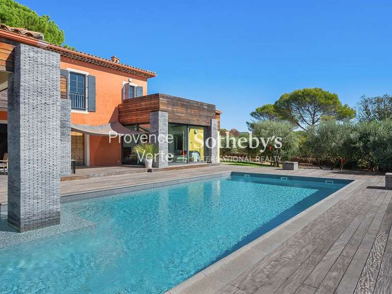House Cotignac - 3 bedrooms - 182m²