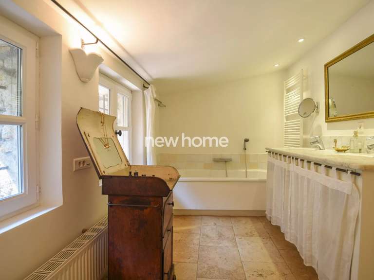 Property Cotignac - 3 bedrooms - 207m²