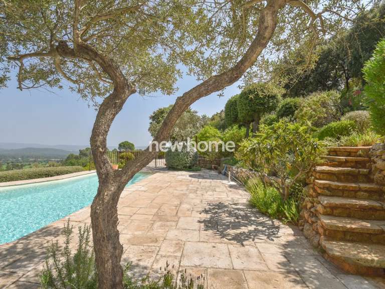 Property Cotignac - 3 bedrooms - 207m²