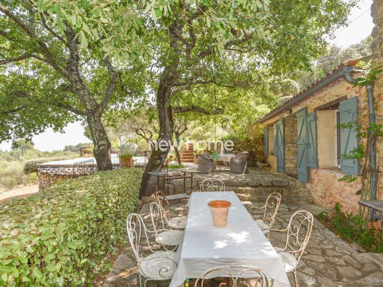 Property Cotignac - 3 bedrooms - 207m²