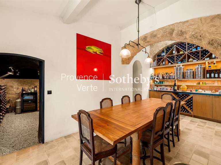 Propriété Cotignac - 5 chambres - 302m²