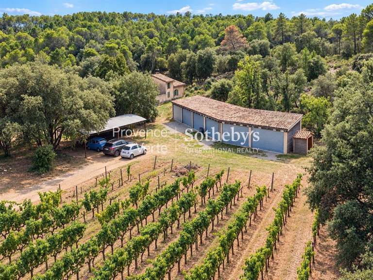 Propriété Cotignac - 5 chambres - 302m²