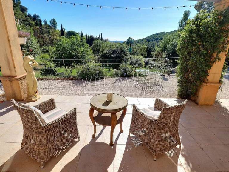 Villa Cotignac - 4 chambres - 255m²