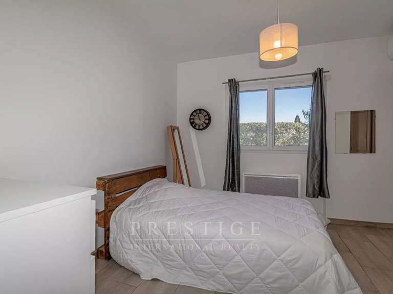 Villa Cotignac - 5 chambres - 232m²