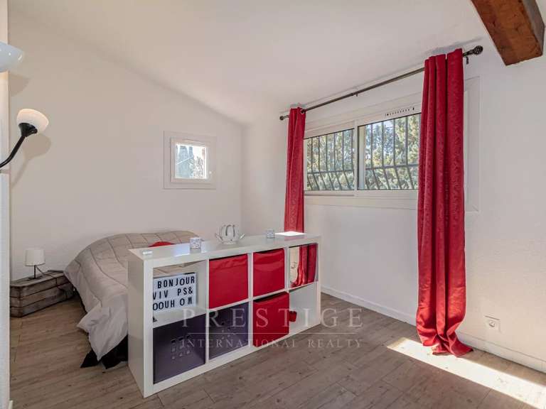 Villa Cotignac - 5 chambres - 232m²