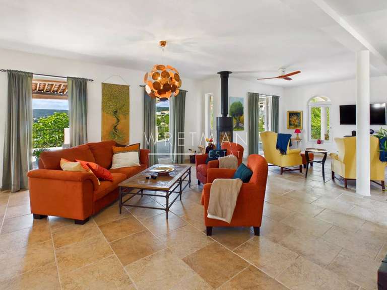 Villa Cotignac - 3 chambres - 210m²