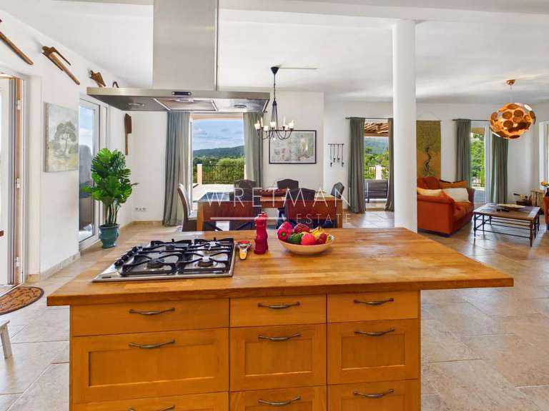 Villa Cotignac - 3 chambres - 210m²
