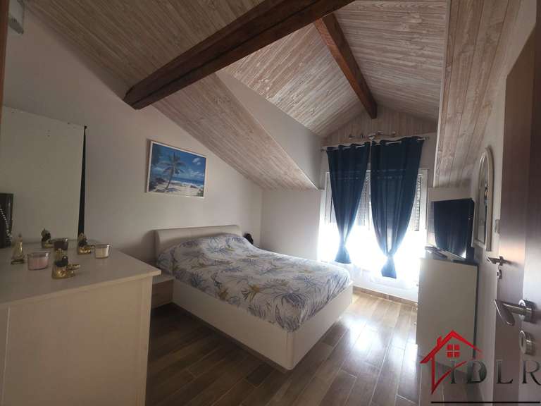 Maison Coubert - 4 chambres - 380m²