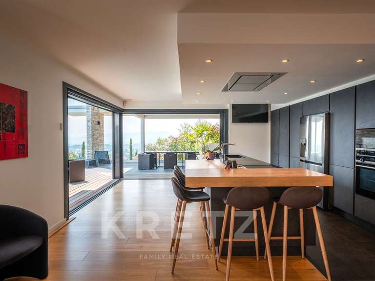 Maison Coublevie - 5 chambres - 240m²